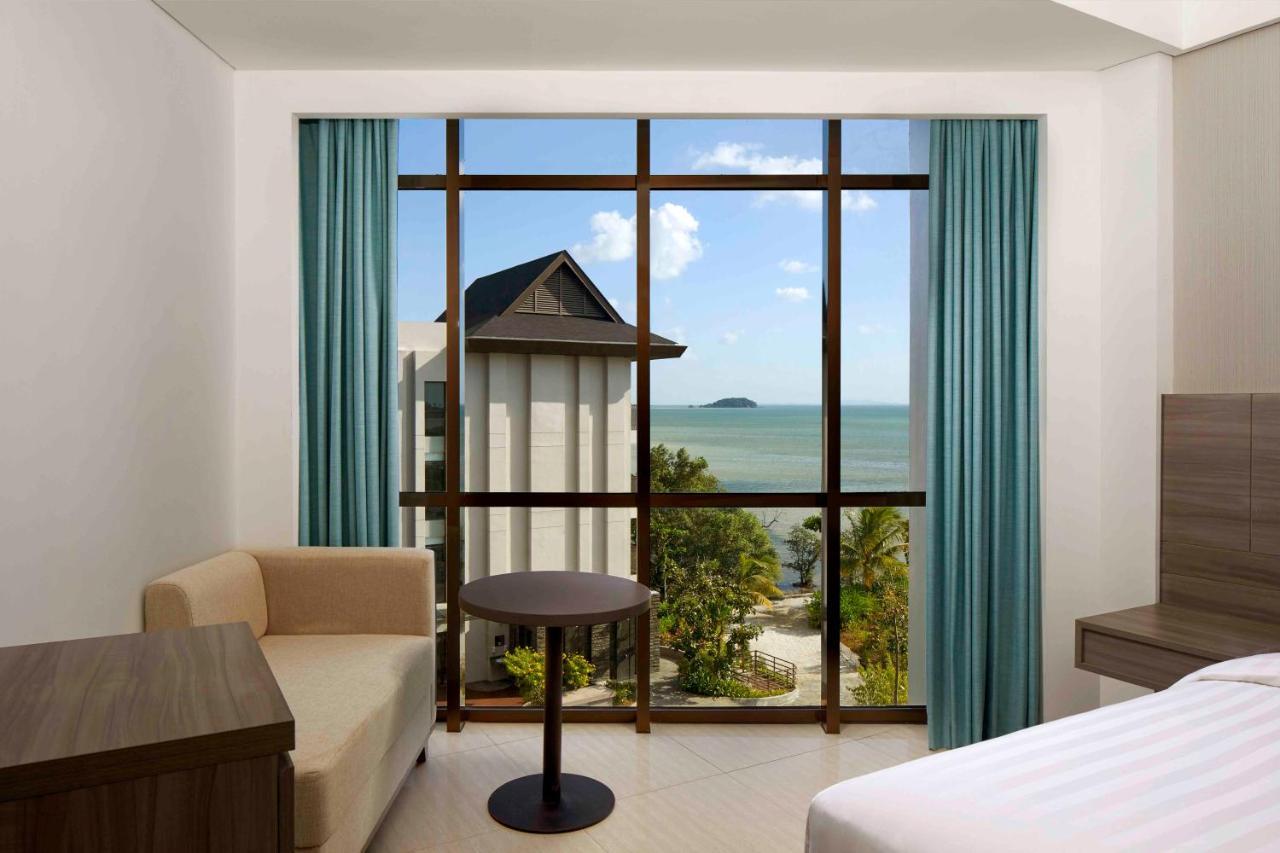 Fairfield By Marriott Belitung Hotel Tanjung Pandan Exterior foto